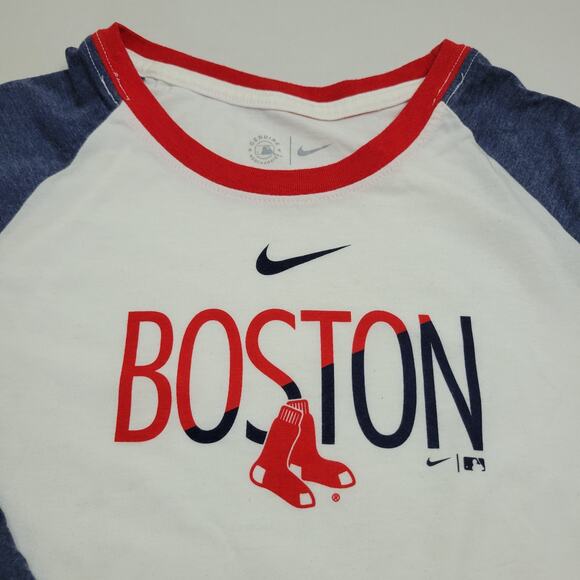 Boston Red Sox Nike Women's Soft Raglan Sleeve Baseball Top Size Small MLB - Picture 2 of 6